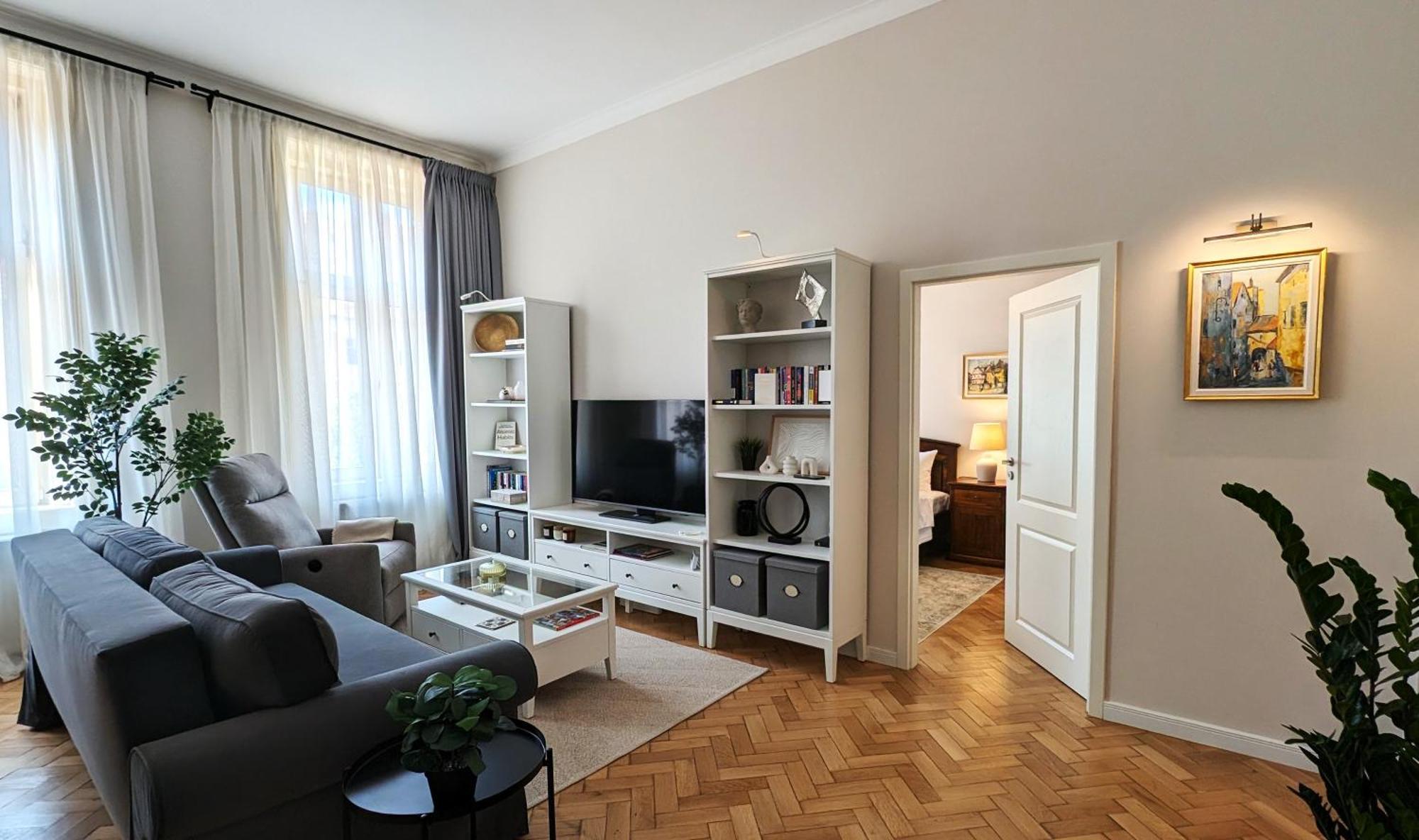 Apartment In Historic Center, Quiet Area, Ac Sibiu Ngoại thất bức ảnh