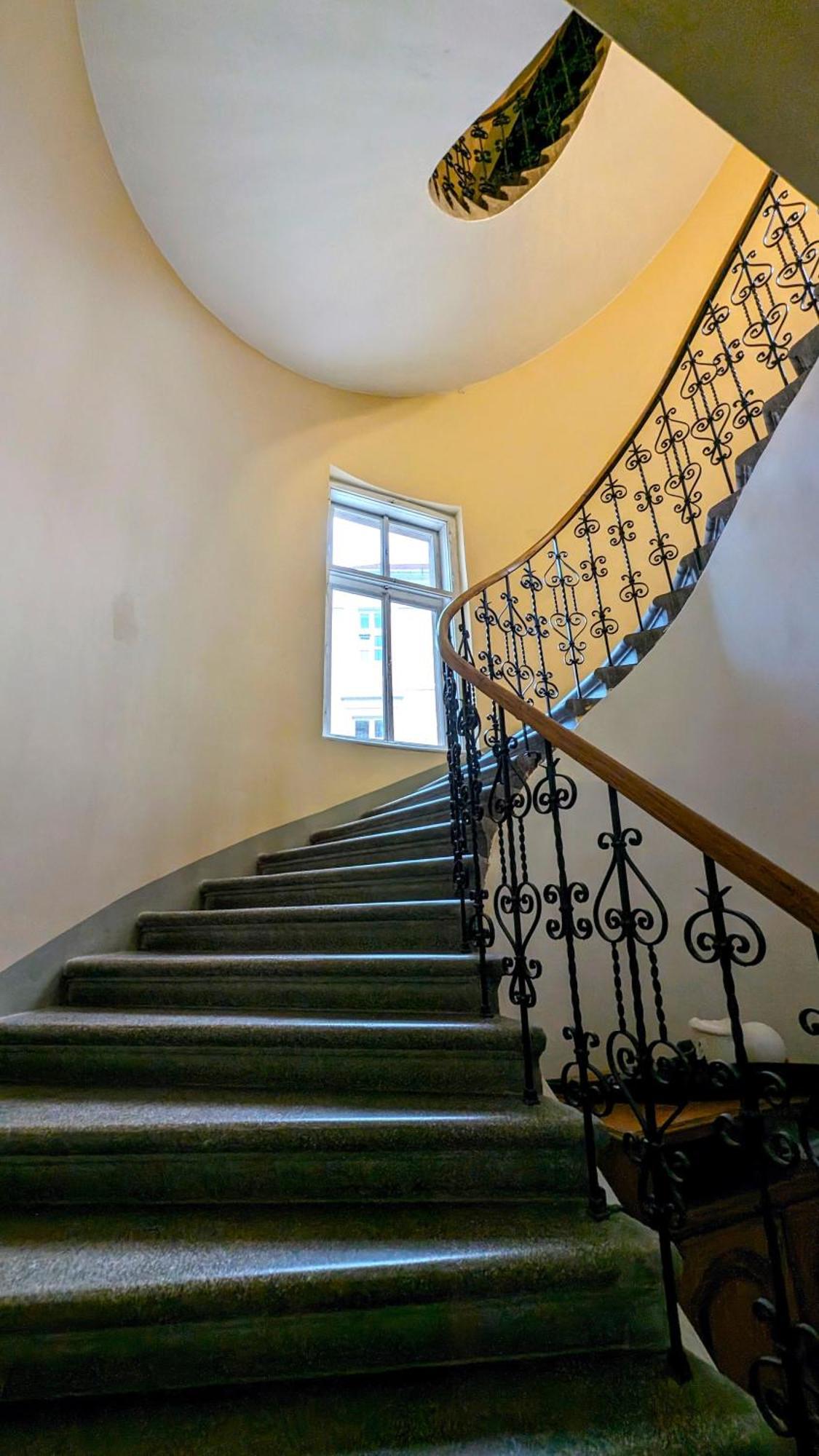 Apartment In Historic Center, Quiet Area, Ac Sibiu Ngoại thất bức ảnh