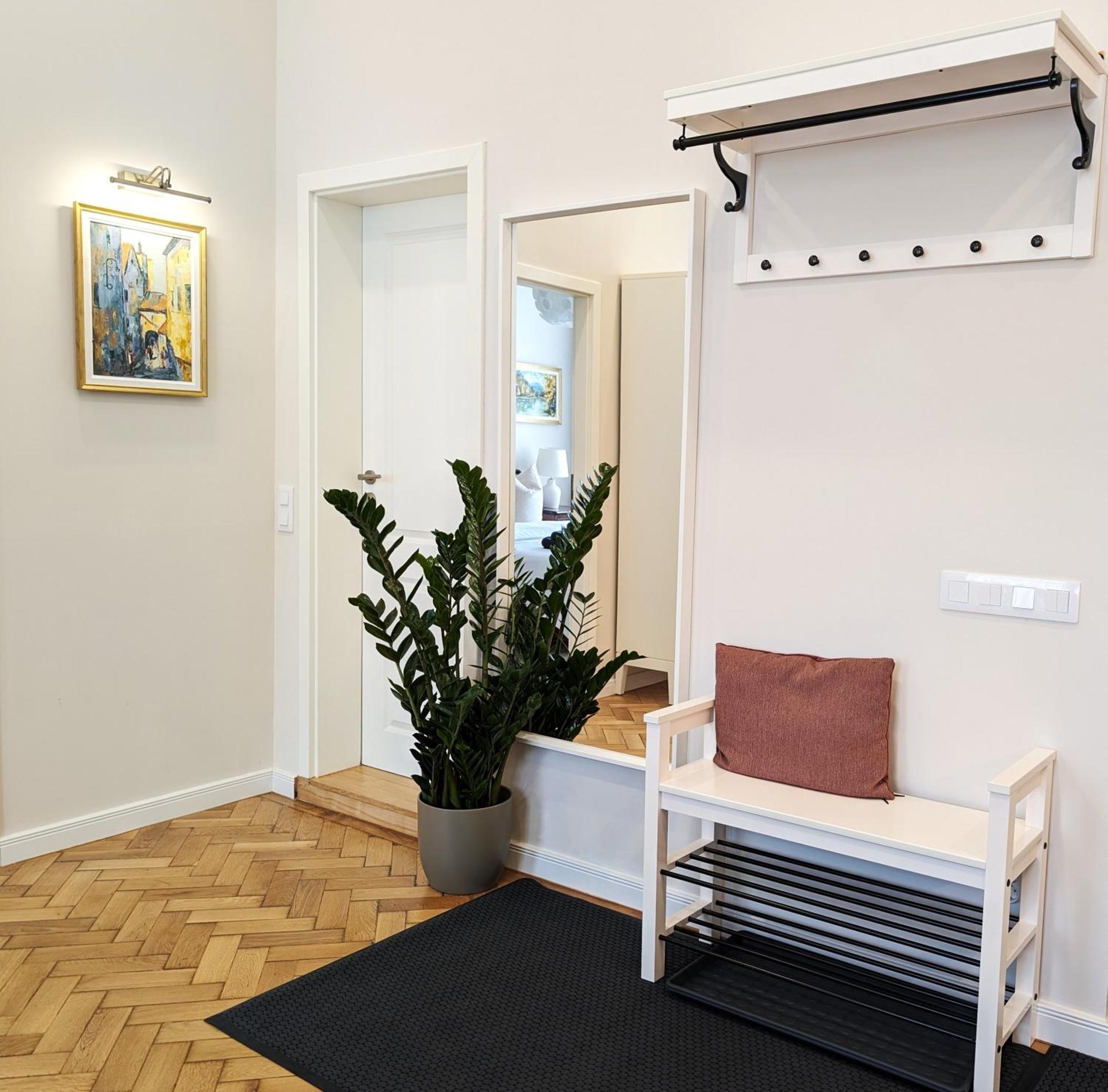 Apartment In Historic Center, Quiet Area, Ac Sibiu Phòng bức ảnh