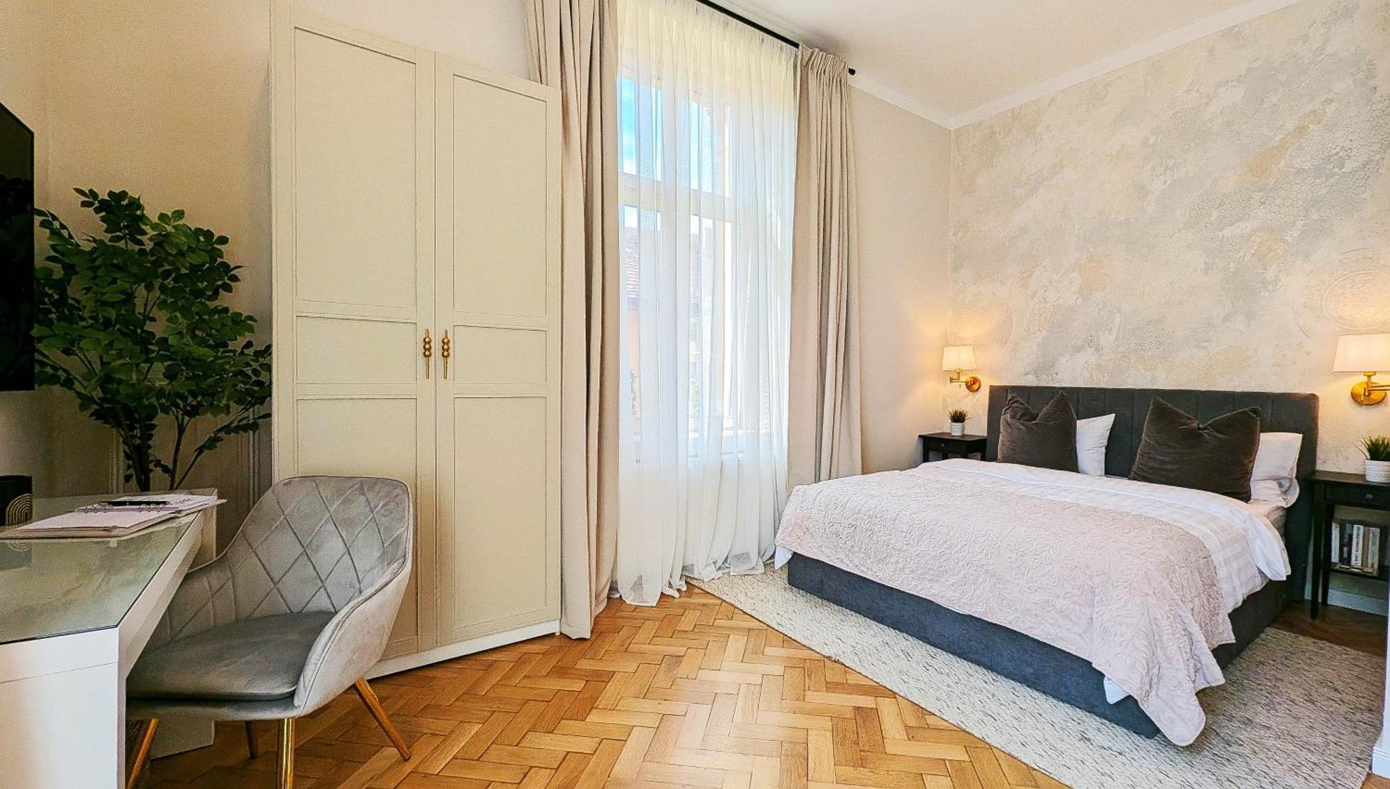 Apartment In Historic Center, Quiet Area, Ac Sibiu Ngoại thất bức ảnh