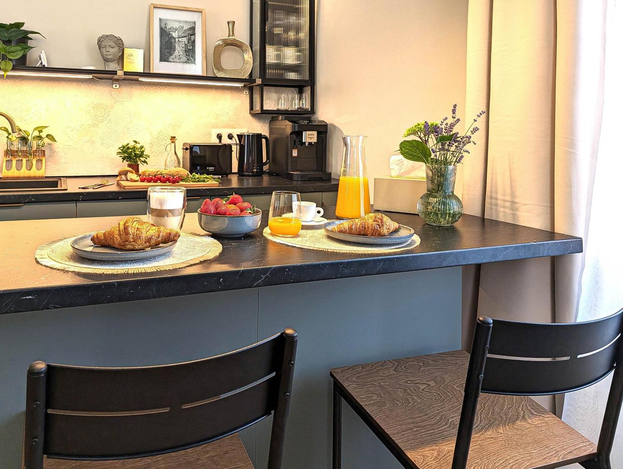 Apartment In Historic Center, Quiet Area, Ac Sibiu Ngoại thất bức ảnh