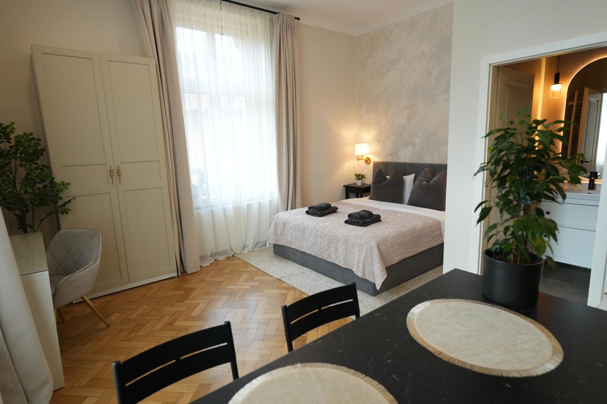 Apartment In Historic Center, Quiet Area, Ac Sibiu Ngoại thất bức ảnh
